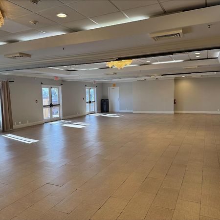 Hotel Xola モレノバレー エクステリア 写真